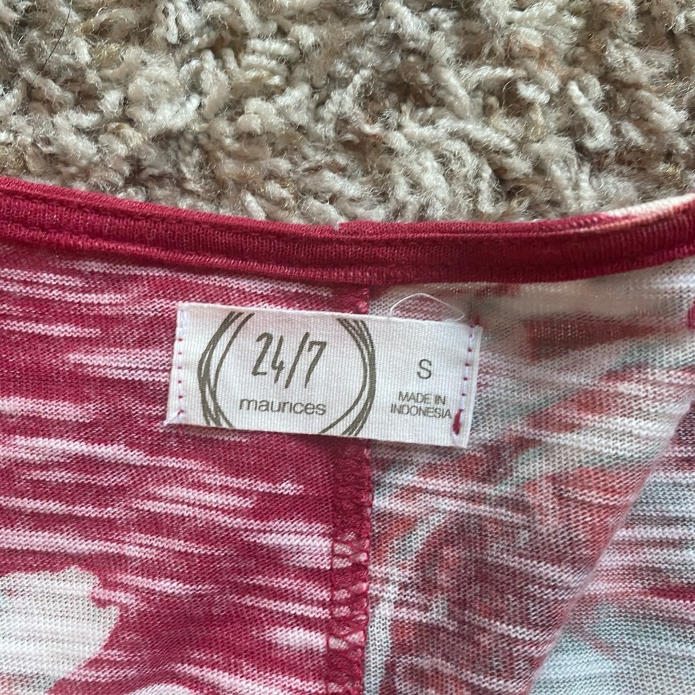Shirt - Picture 3 of 3